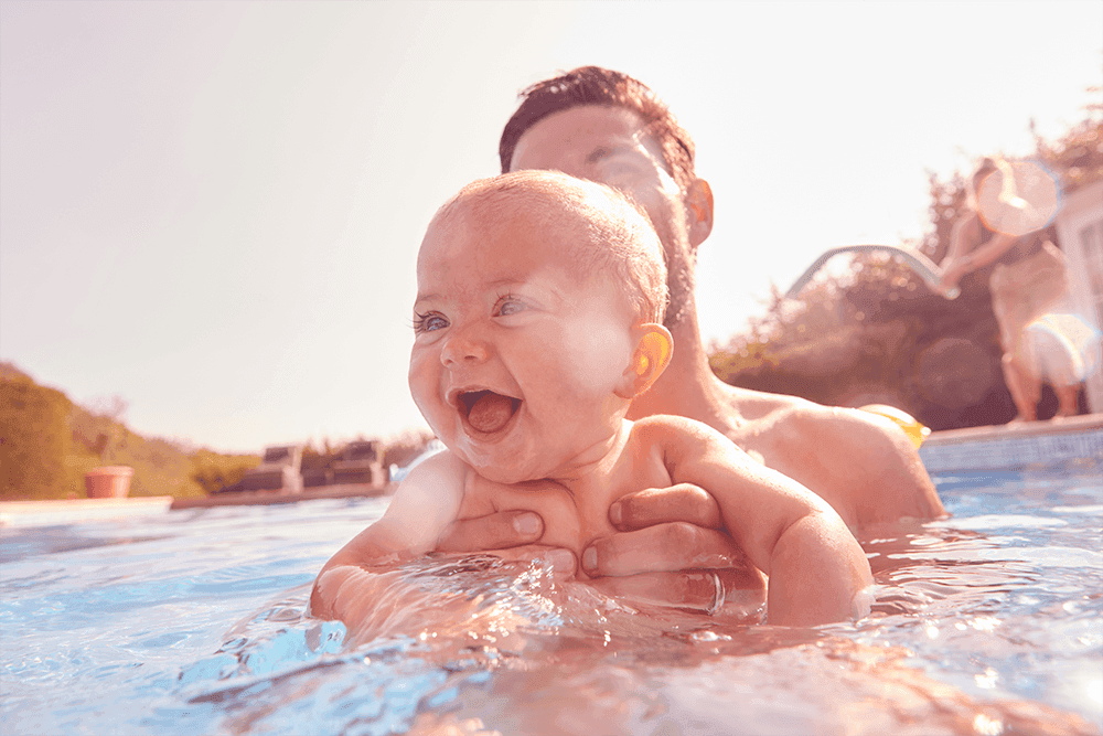 6 gode grunde til at tage pĂĄ ferie med din baby