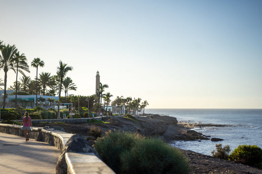 ¿Cochecito o mochila portabebés en Tenerife?