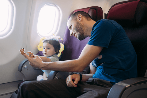 Viajar en avion con un bebé por canarias